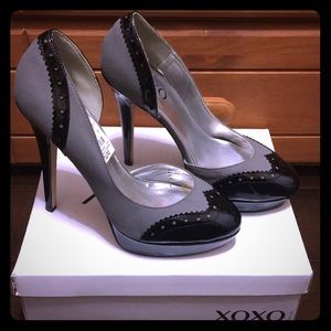 XOXO Vintage style heels